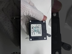 20A เครื่องตัดวงจรรถยนต์ ป้องกันอัตราการอ้วนปัจจุบัน Toggle Reset Marine Winch Sound Batte